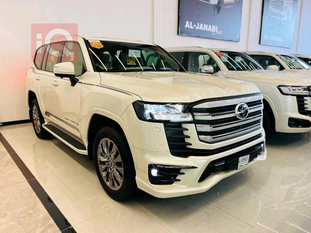 تويوتا لاندكروزر